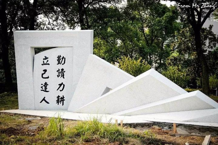 1527659865121887.png blob.png