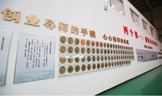 1527663799330398.png blob.png