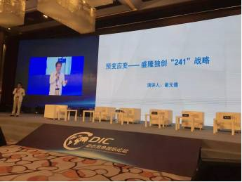 1527663958365425.png blob.png