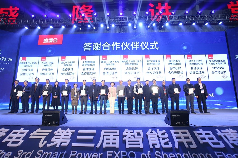 1577175171101054.jpg d67a5785024e889c9b1f39aceb7eb13.jpg